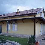 Hostel Villafranca *