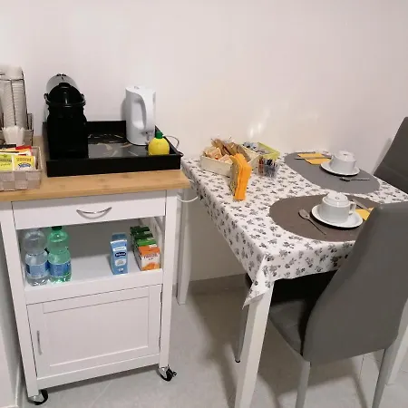 Vandrerhjem Villafranca Pignola