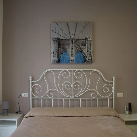 Vandrerhjem Villafranca Pignola